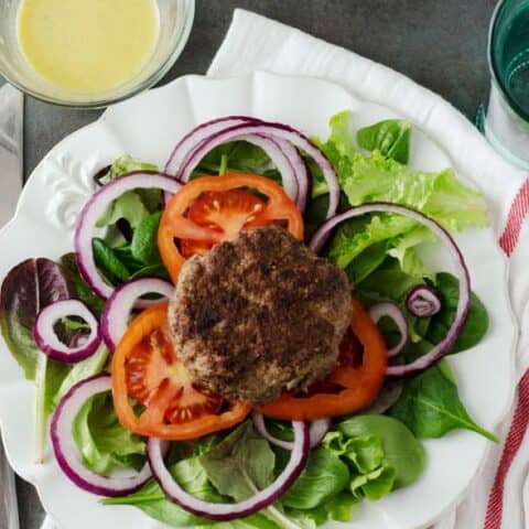 Burger Salad | PaleoScaleo.com